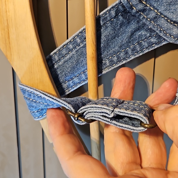 18-24ms Mantaray embroidered jeans dungaree skirt, adjustable shoulder straps - Picture 14 of 16